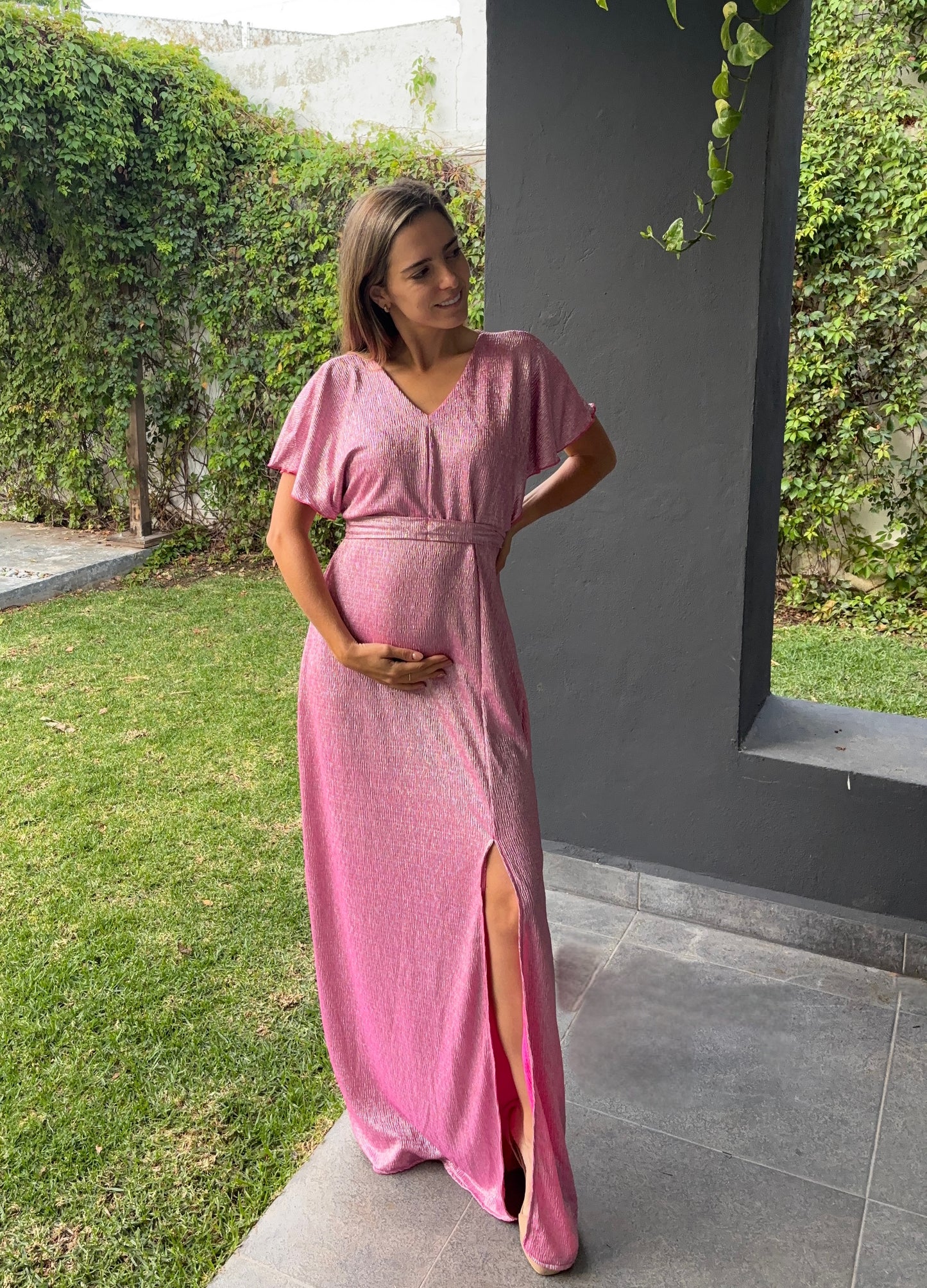 Vestido de maternidad Love, rosa corrugado brilloso