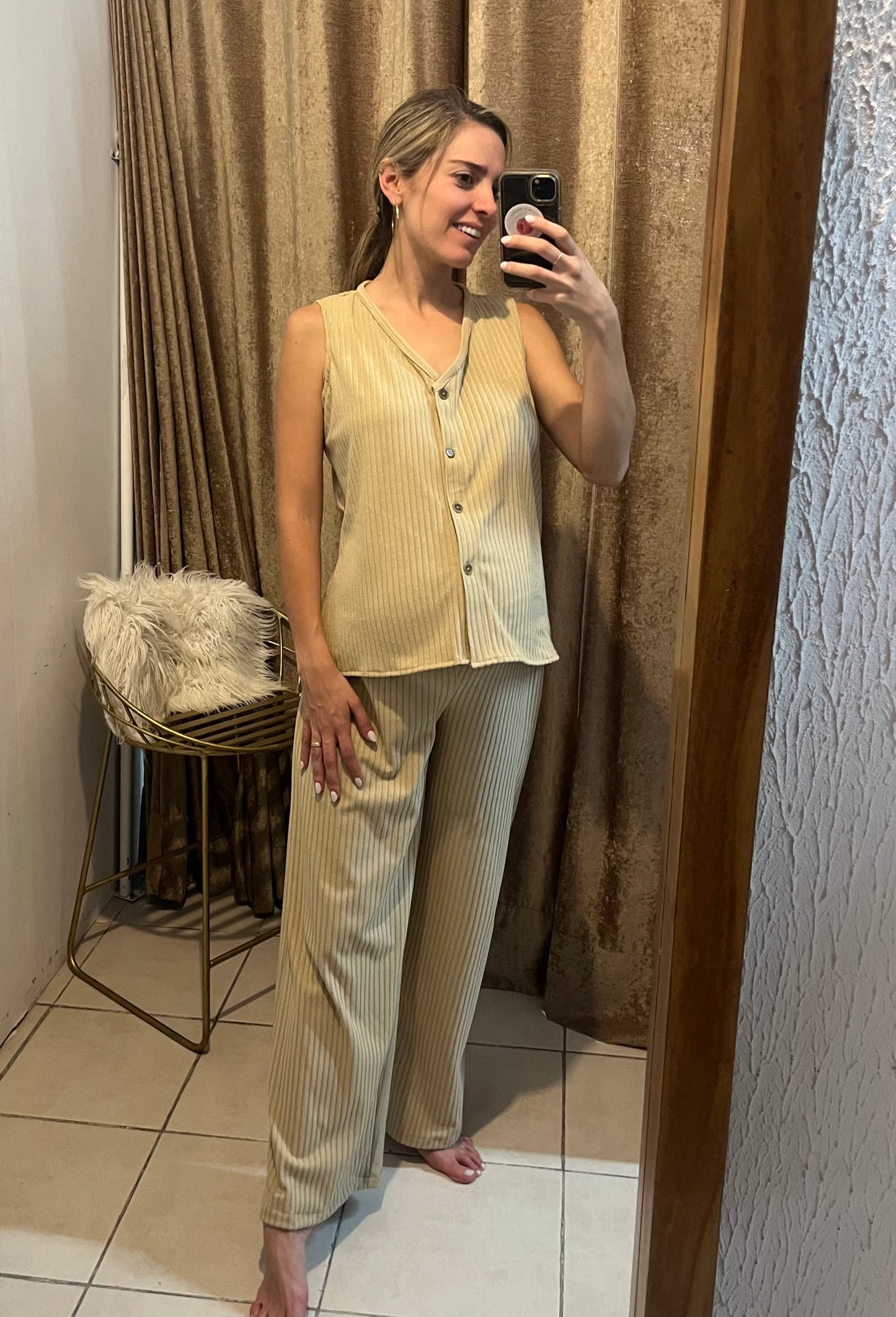 Conjunto de maternidad Deborah , beige caliente