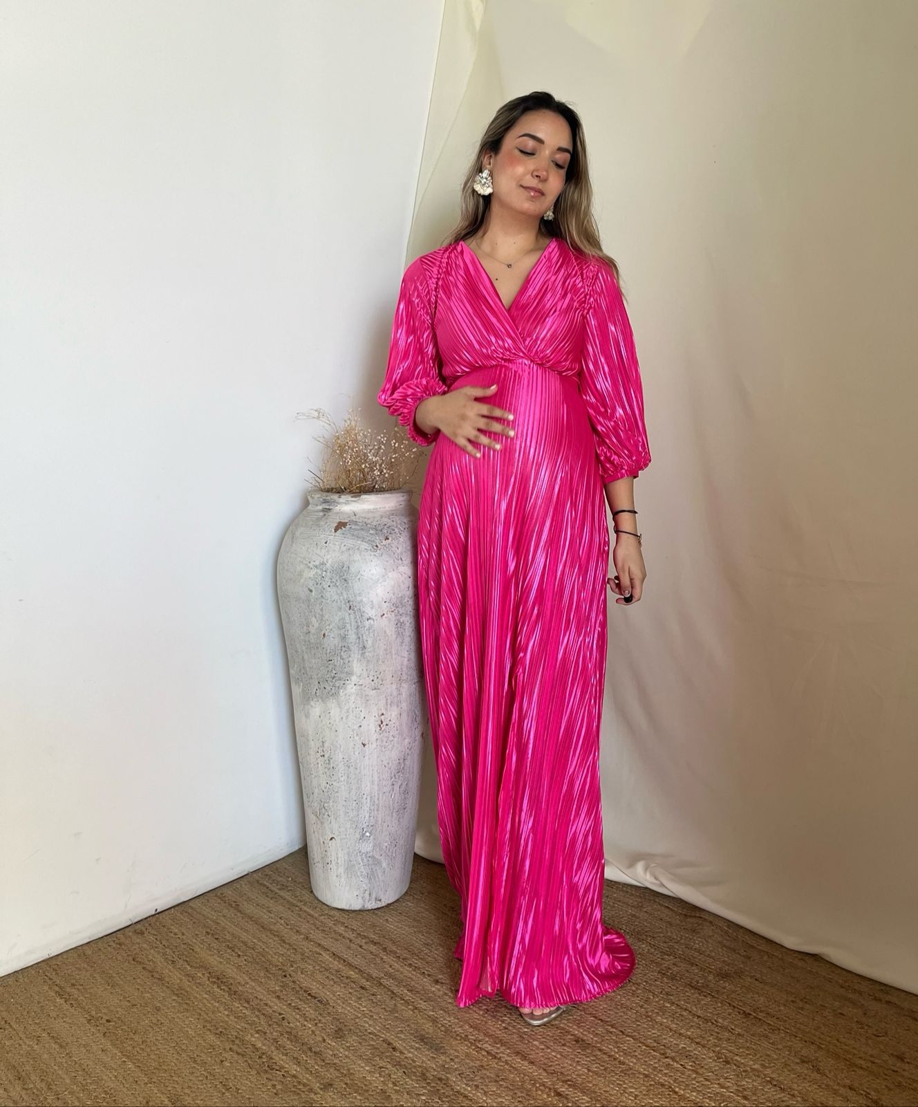 Vestido de maternidad, Nicole rosa neón corrugado CH y XG