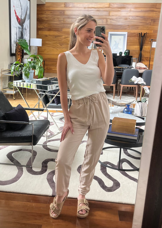 Pantalón de maternidad y postparto beige