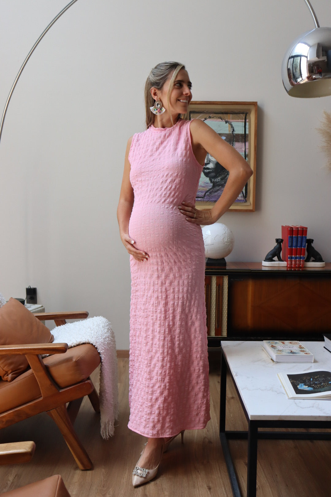 Vestido de maternidad Leslie, rosa chicle textura