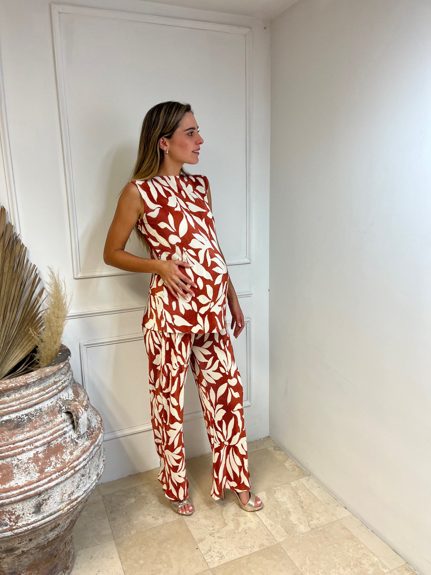 Conjunto de maternidad Mayte, naranja floreado