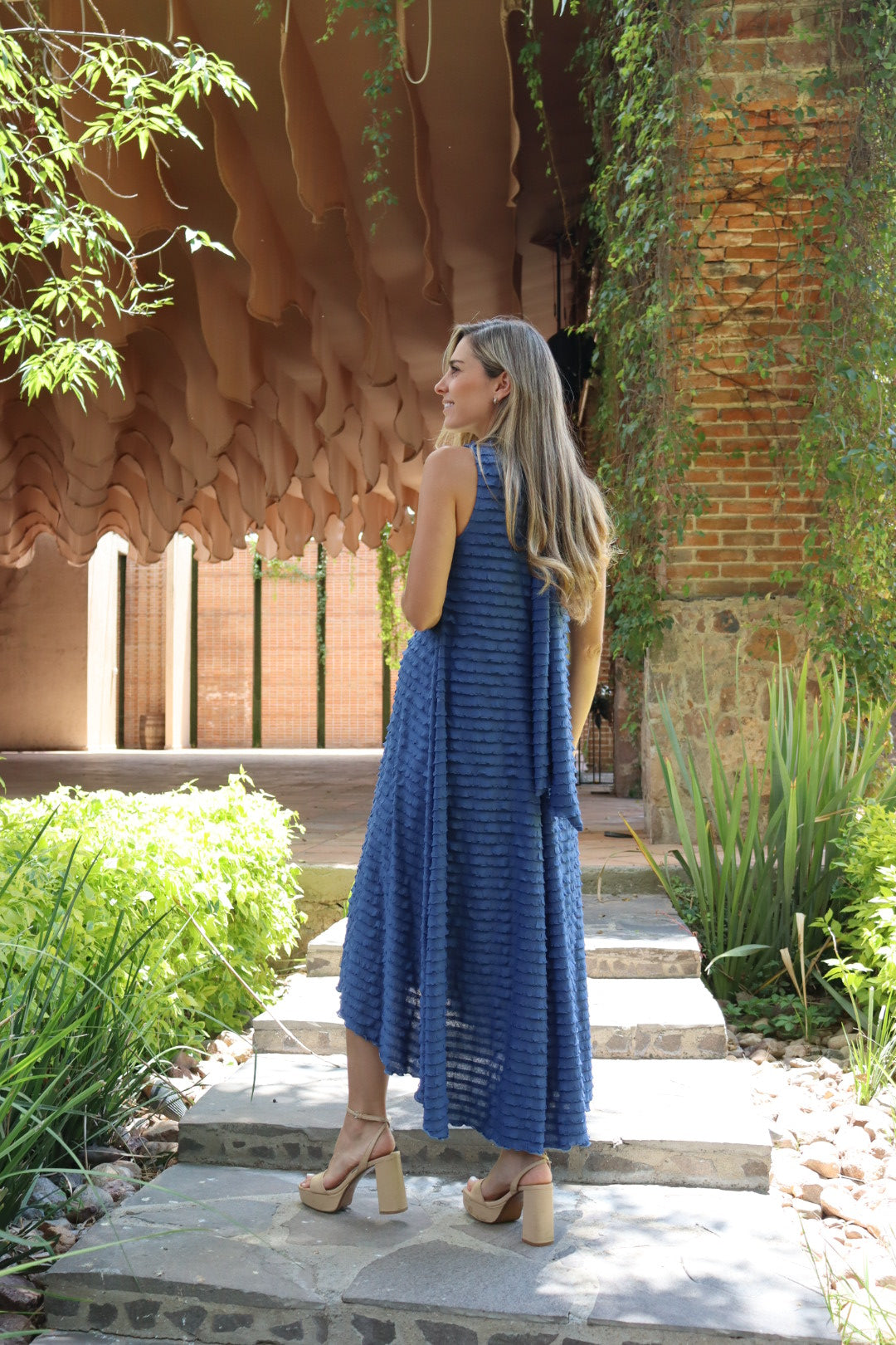 Vestido de maternidad Sonia, azul ondas corrugadas