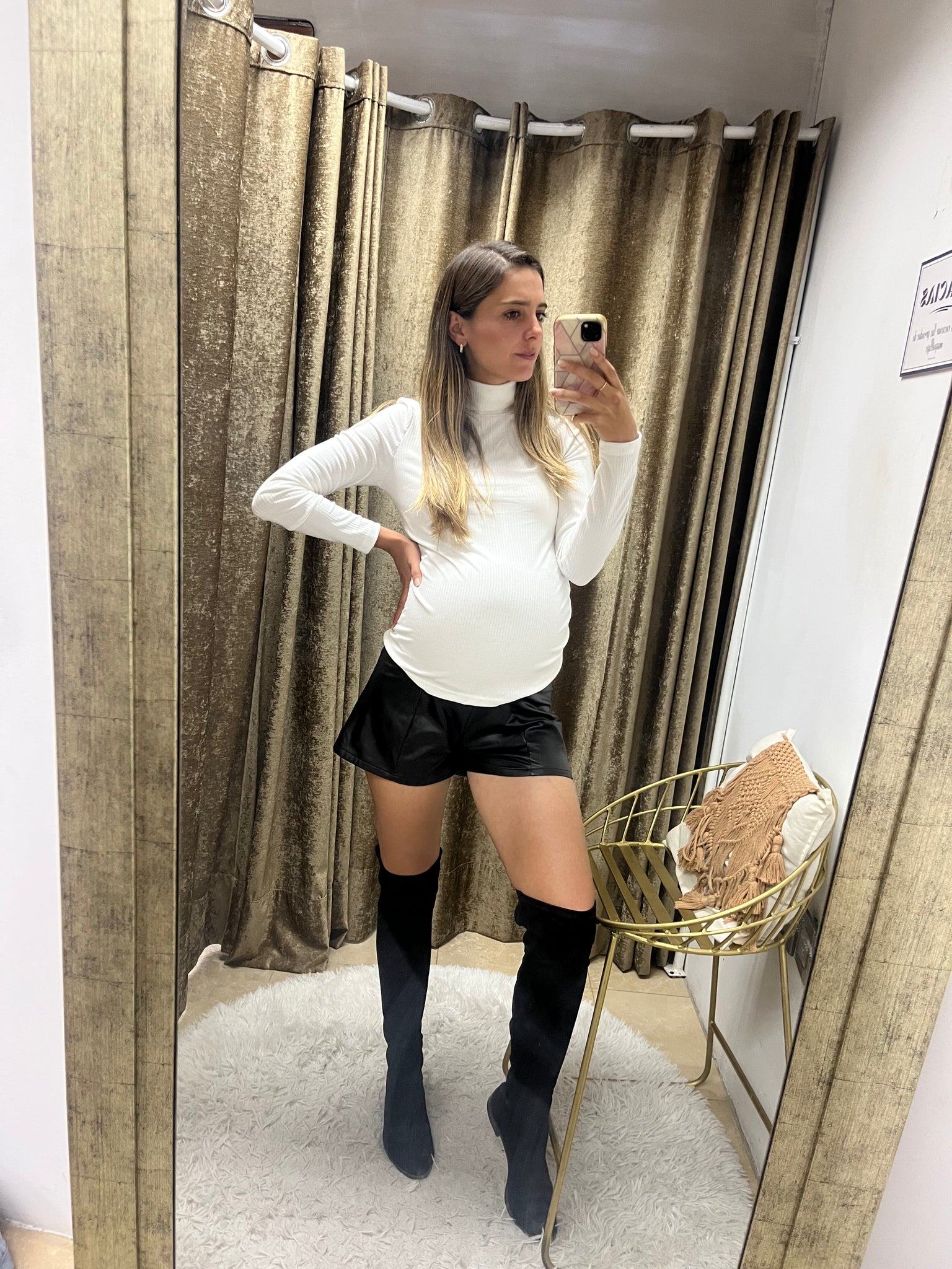 Short maternidad Vinipiel, negro – Hello Mom - Main Image