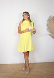 Vestido cuello tortuga amarillo neopreno