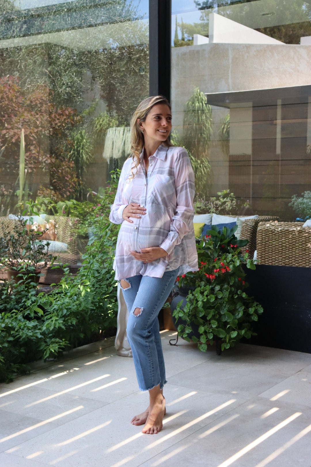 Blusa de maternidad y lactancia cuadros rosas
