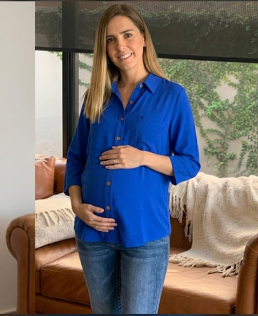 Camisa de lactancia y maternidad , azul rey