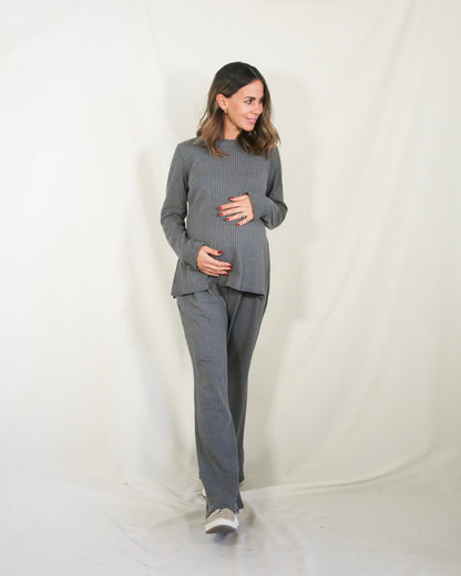 Conjunto de maternidad Cinthya, gris rayitas