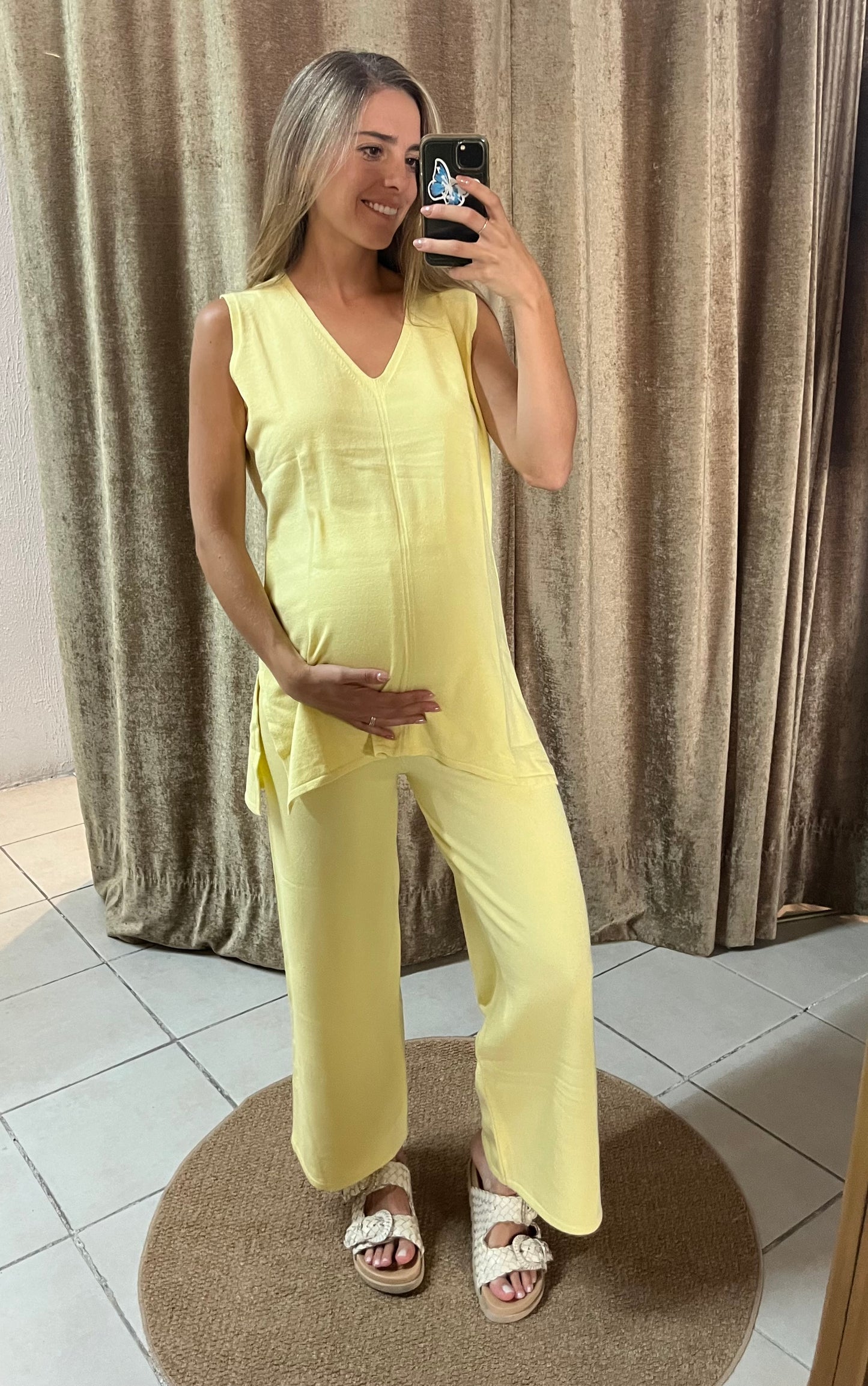 Conjunto de maternidad amarillo, cárdigan