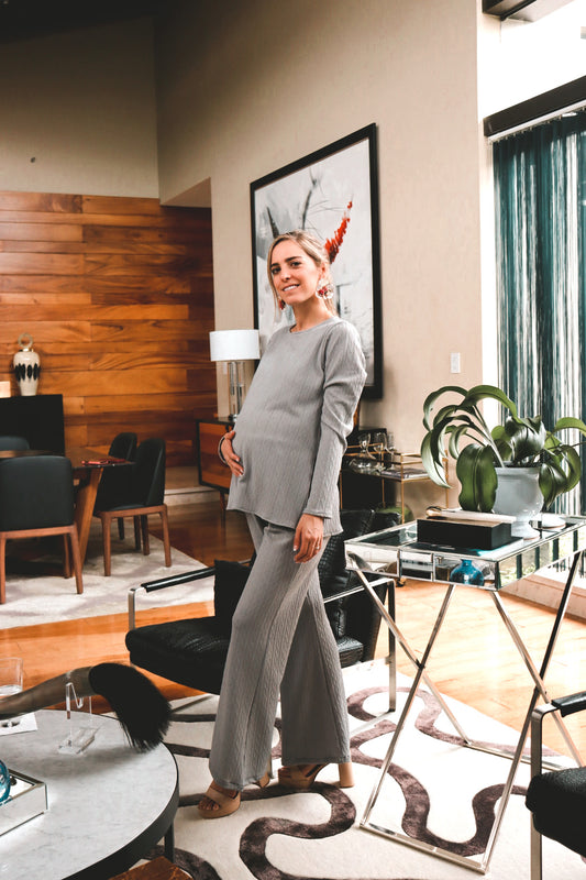 Conjunto de maternidad Mayte, gris sueter textura CH