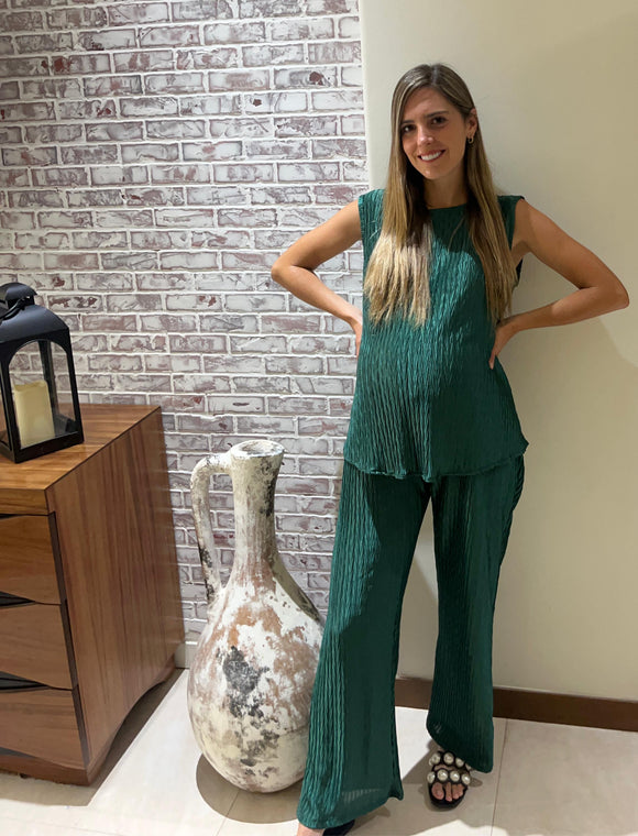 Conjunto de maternidad Mayte, verde medellin corrugado