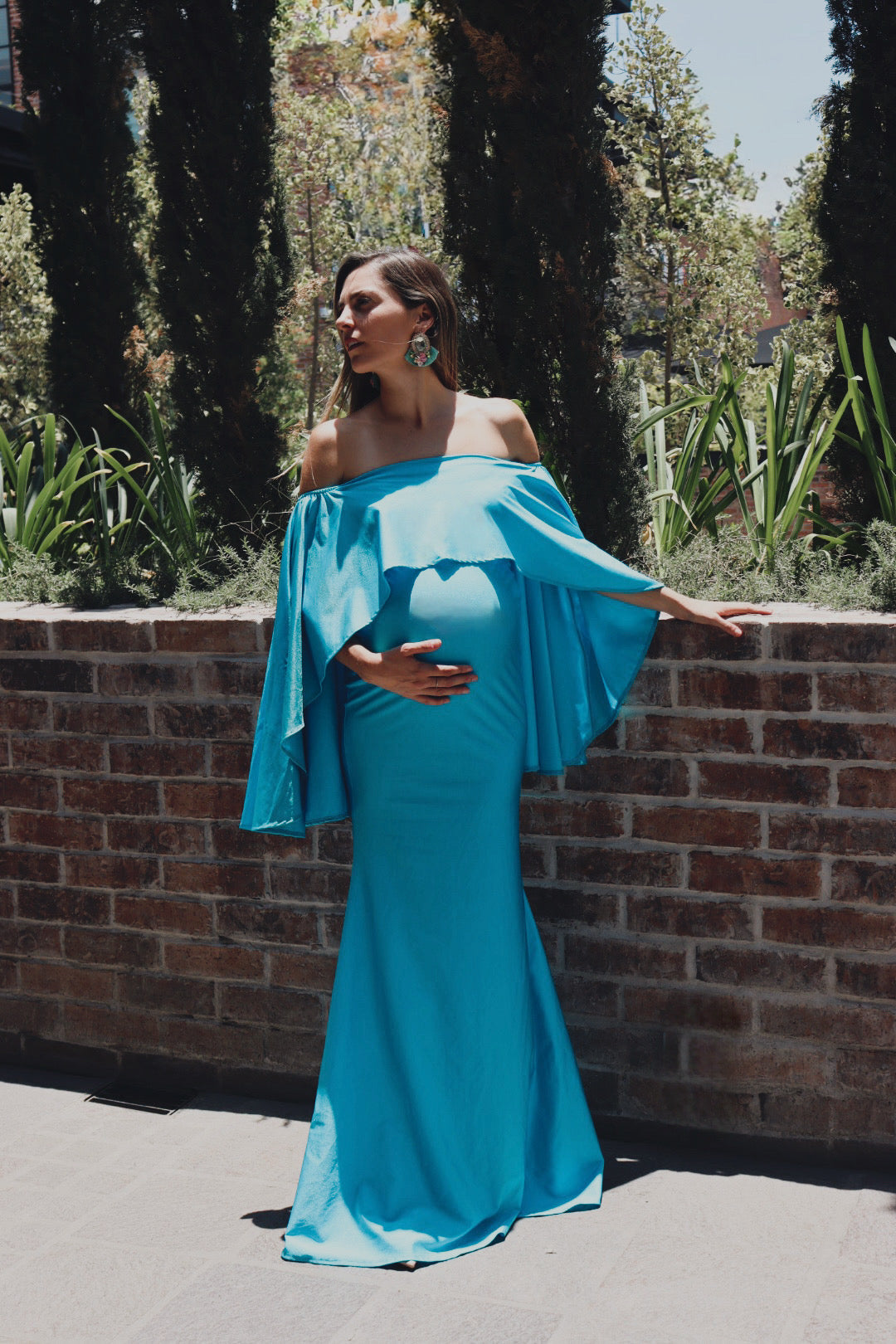 Vestido de maternidad Amparo, azul cielo licra satin