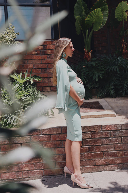 Vestido de maternidad Carola, verde claro licra corto