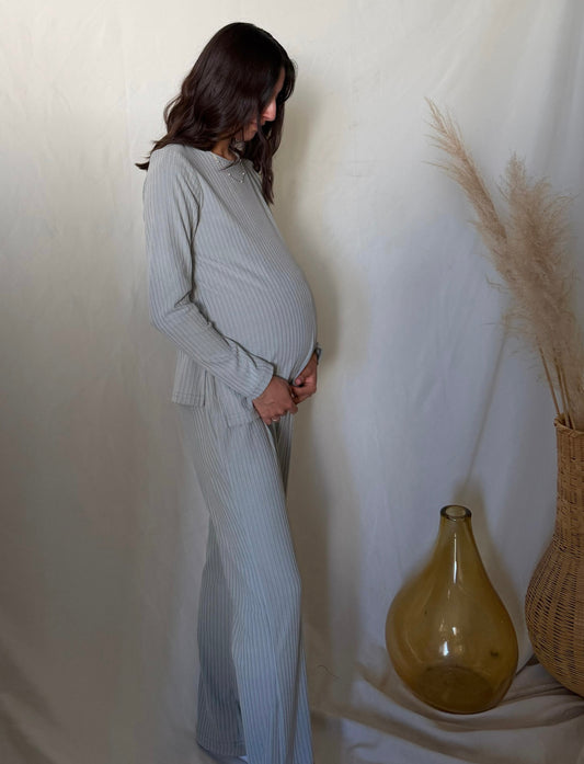 Conjunto de maternidad Cinthya, gris rayas claro (CH-M-G-XG)