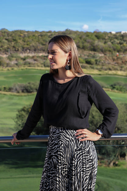 Blusa de Lactancia, Daniela Negra