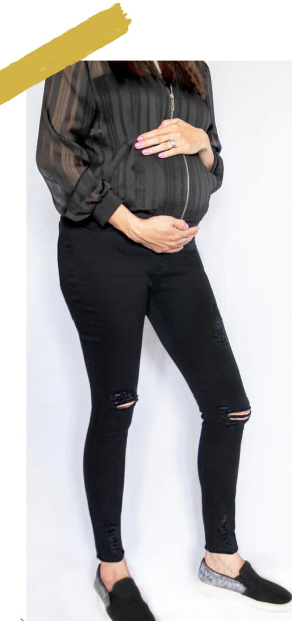 Ripped black maternity jeans BB