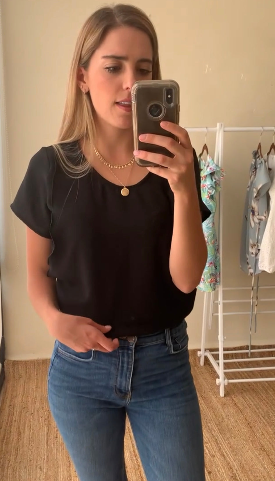 Blusa de lactancia, Esme negra